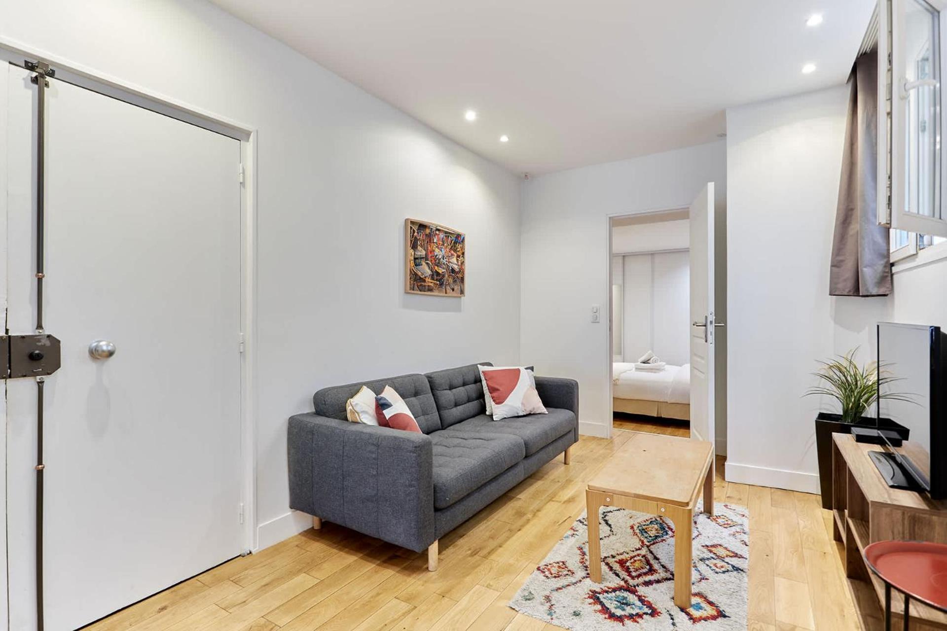 Apartment Charming Flat In The Heart Of