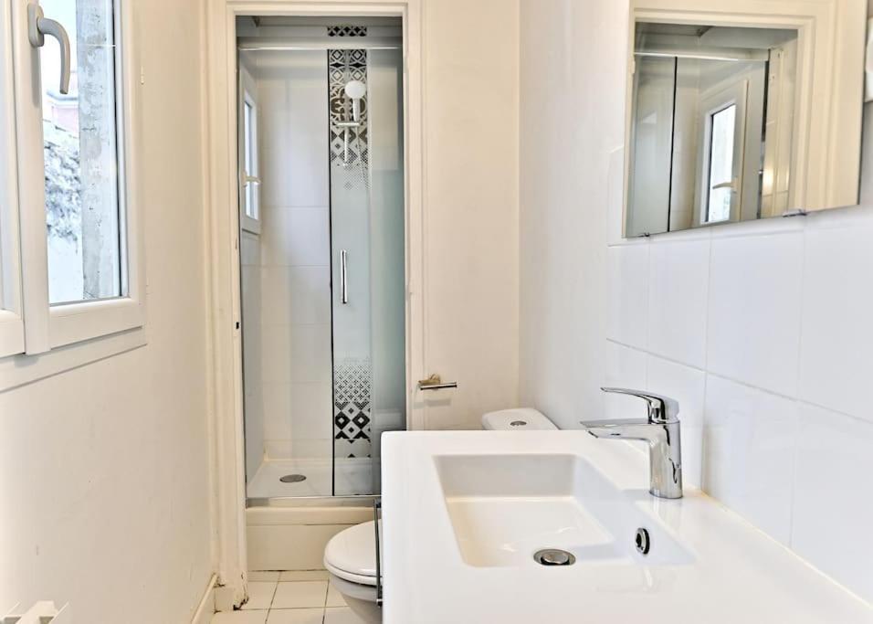 A 14eme Apartment Paris