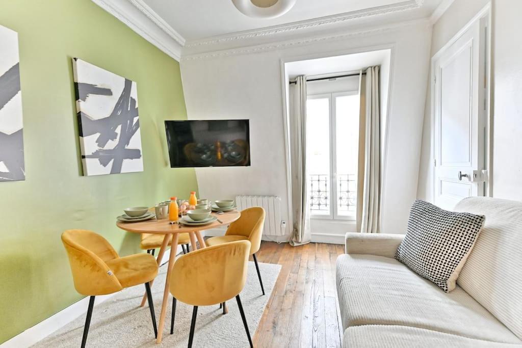 A 14eme Apartment Paris