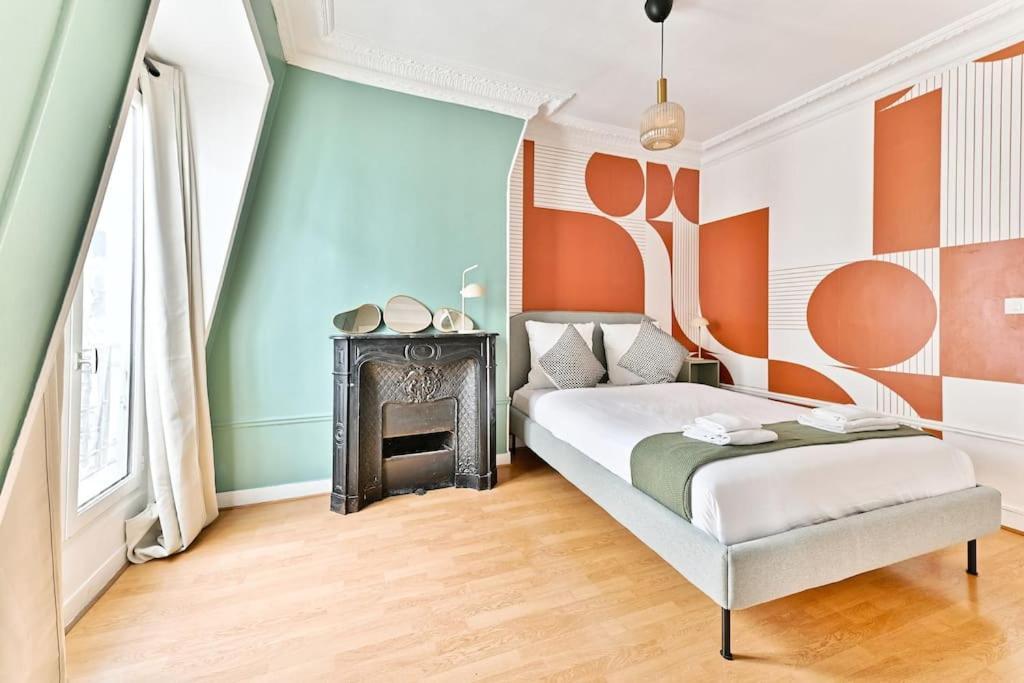 A 14eme Apartment