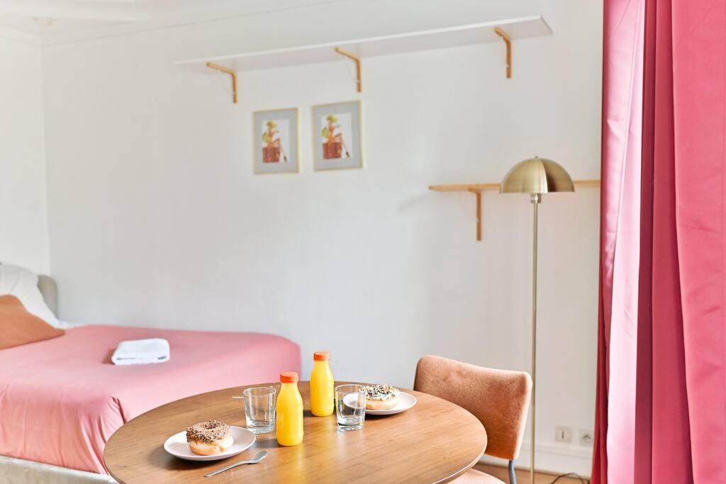 Petit Voltaire Nation Apartment