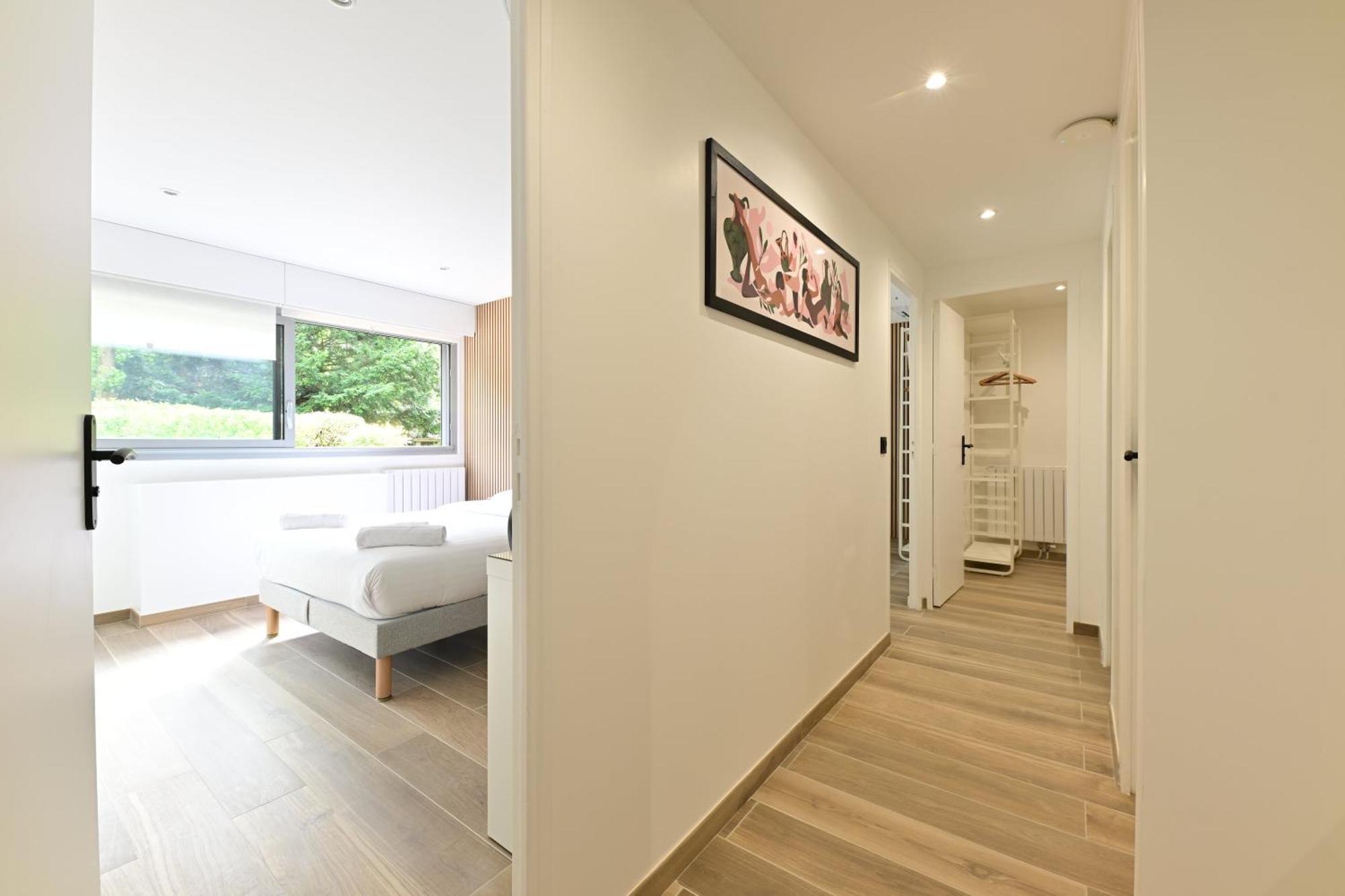 Climatise Porte Versailles Apartment