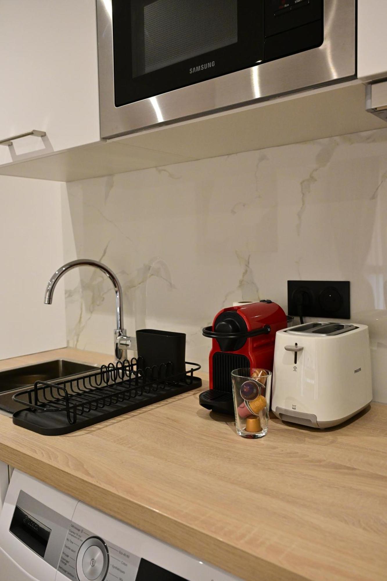 Climatise Porte Versailles Apartment
