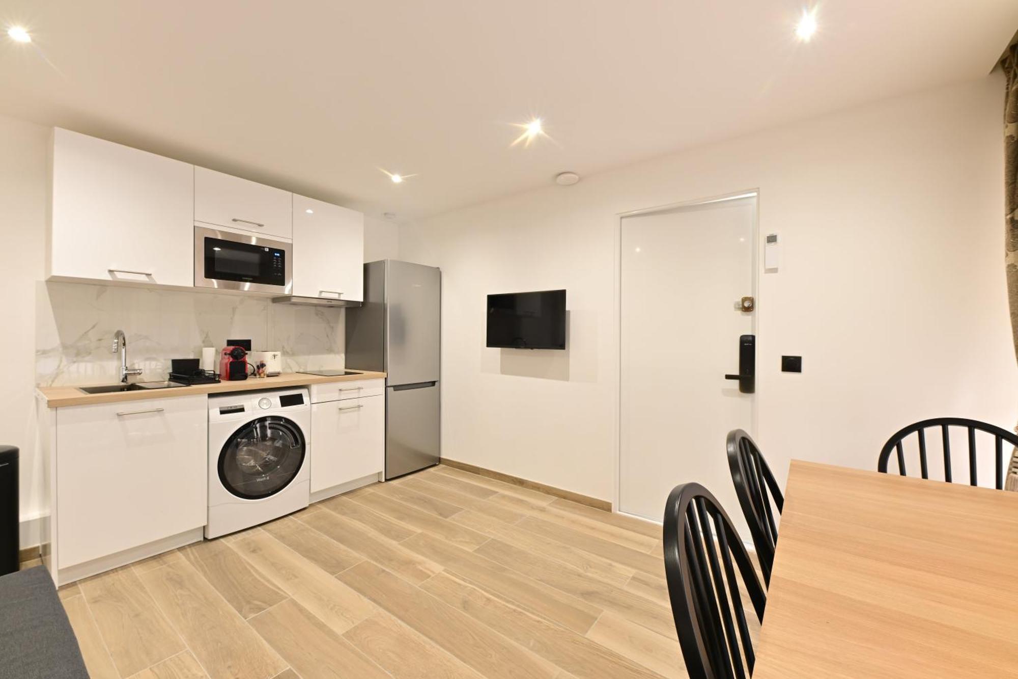 Climatise Porte Versailles Apartment Paris