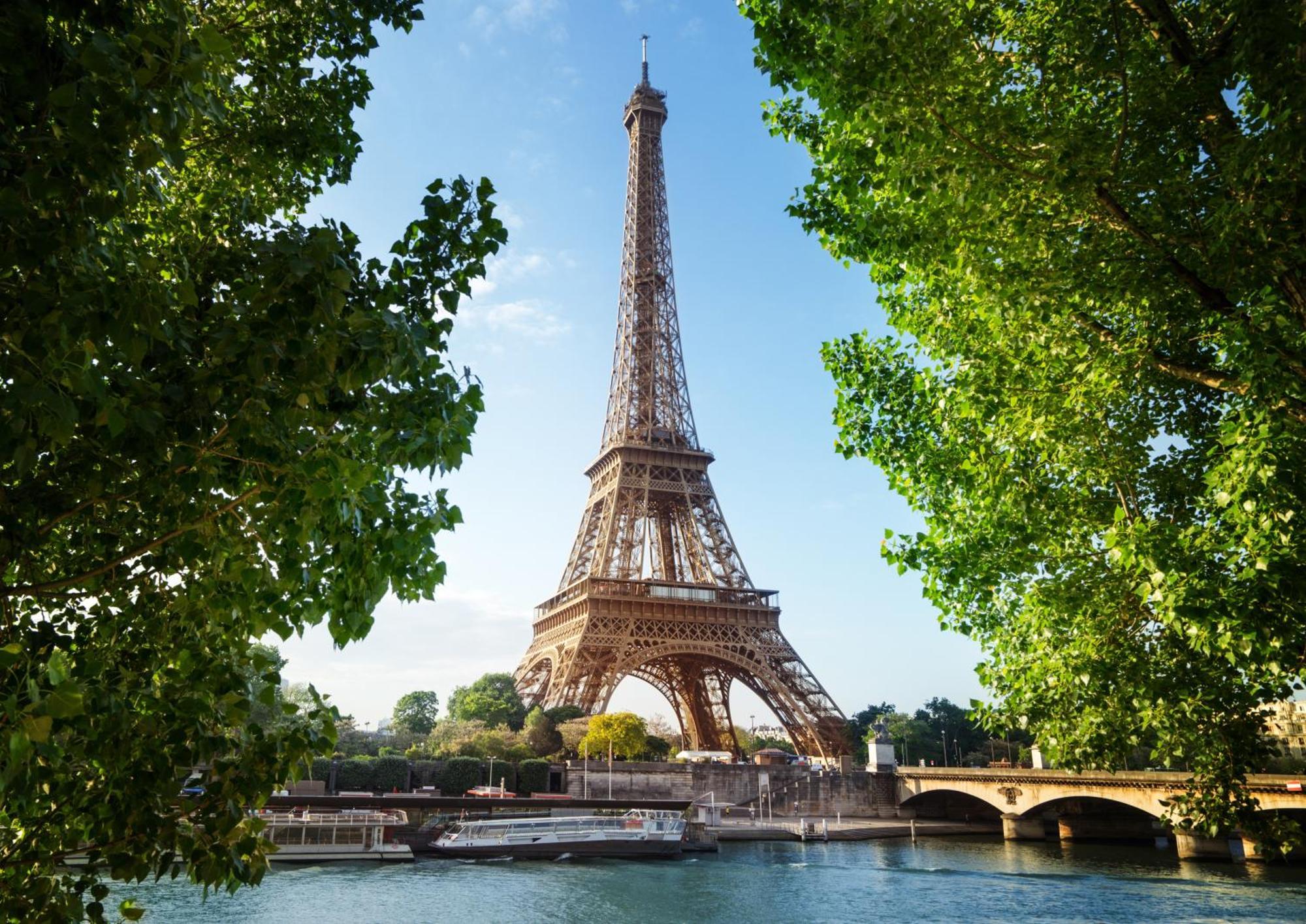 Ambassadeur 3* Paris