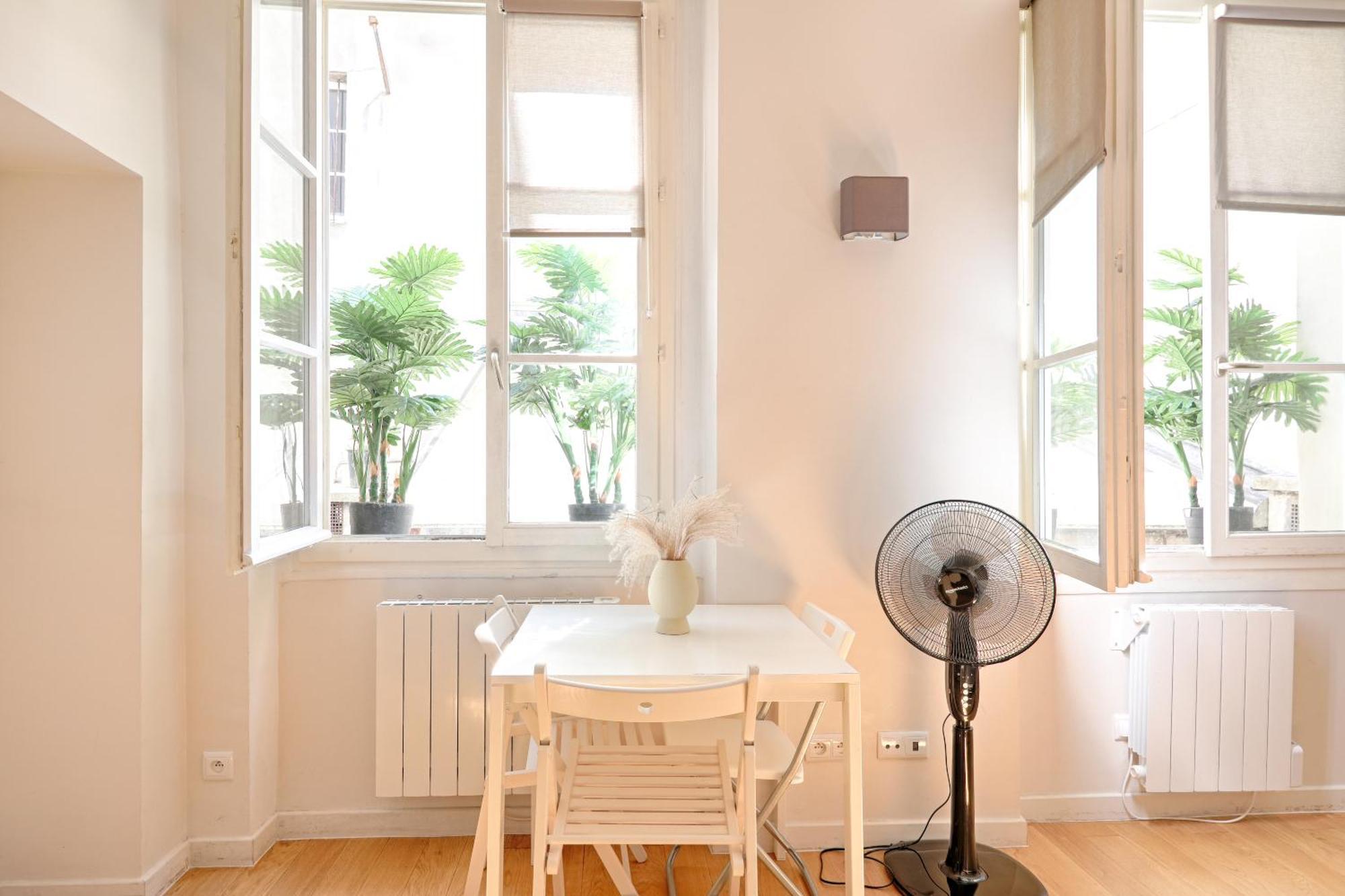Heart Of Saint Germain Des Pres - Location * Paris