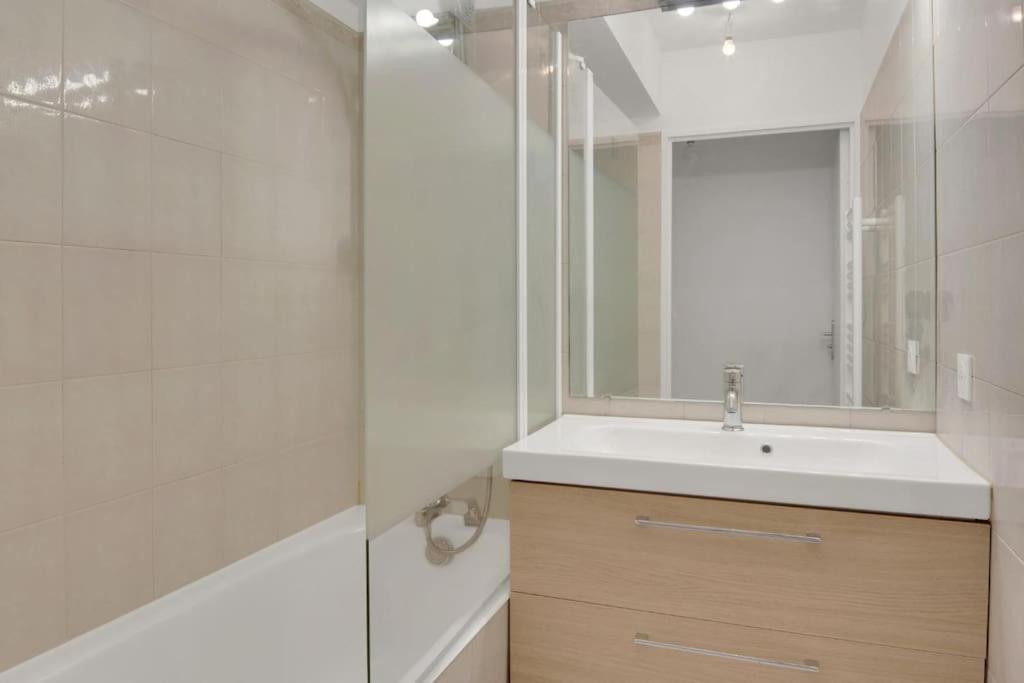 Apartamento Sublime Avec Parking 17 Wagram Paris