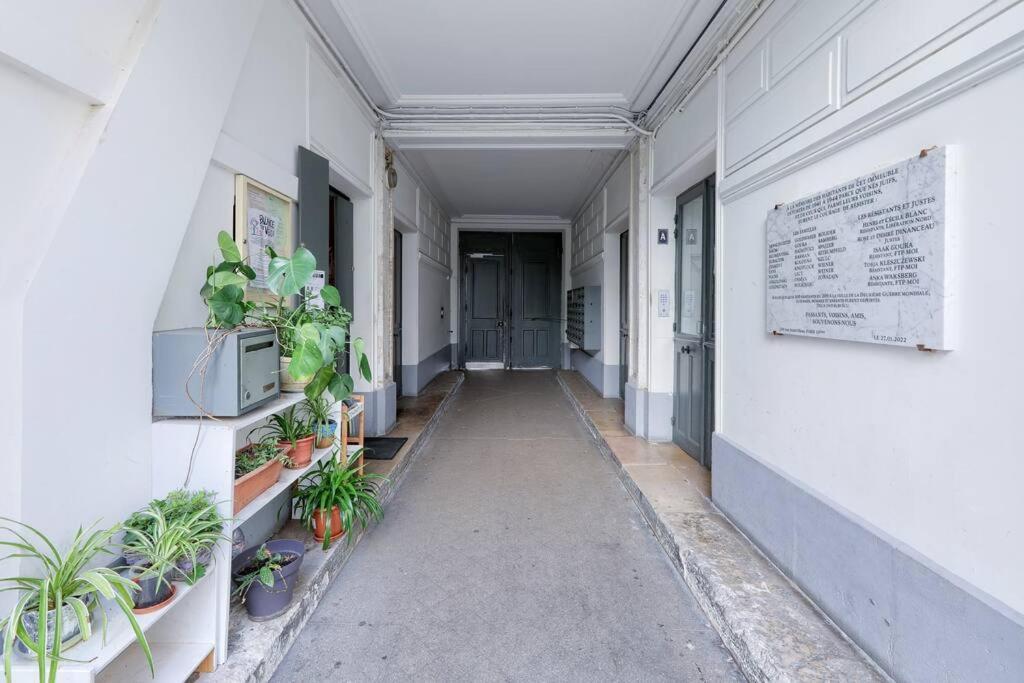 Apartment Pour 3 - Confort Moderne, Proche Metro Paris