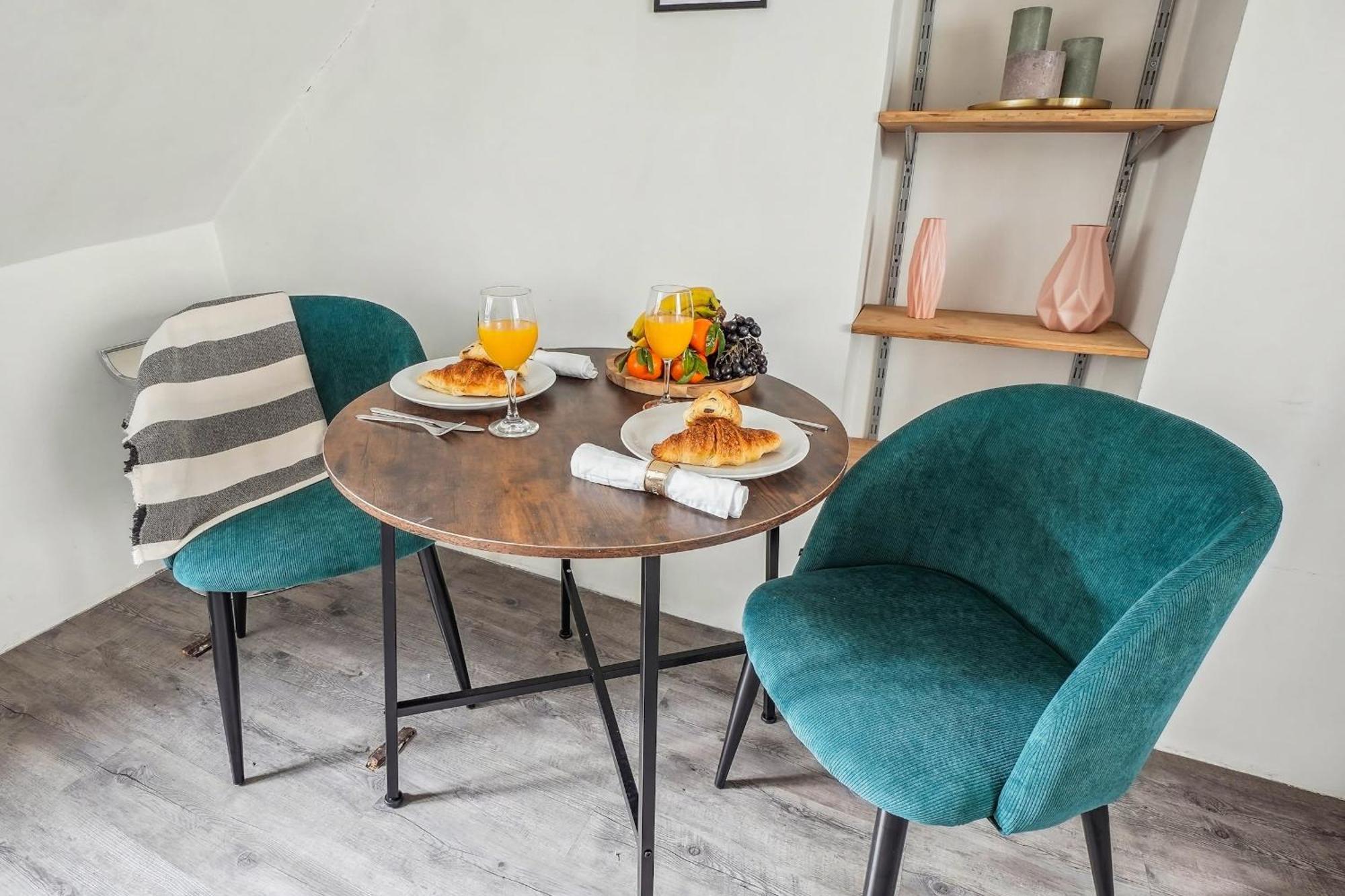Place Des Vosges & Le Marais - Cityapartmentstay Apartment