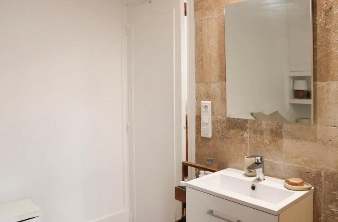 Apartment Cosy Montmartre Flat Paris