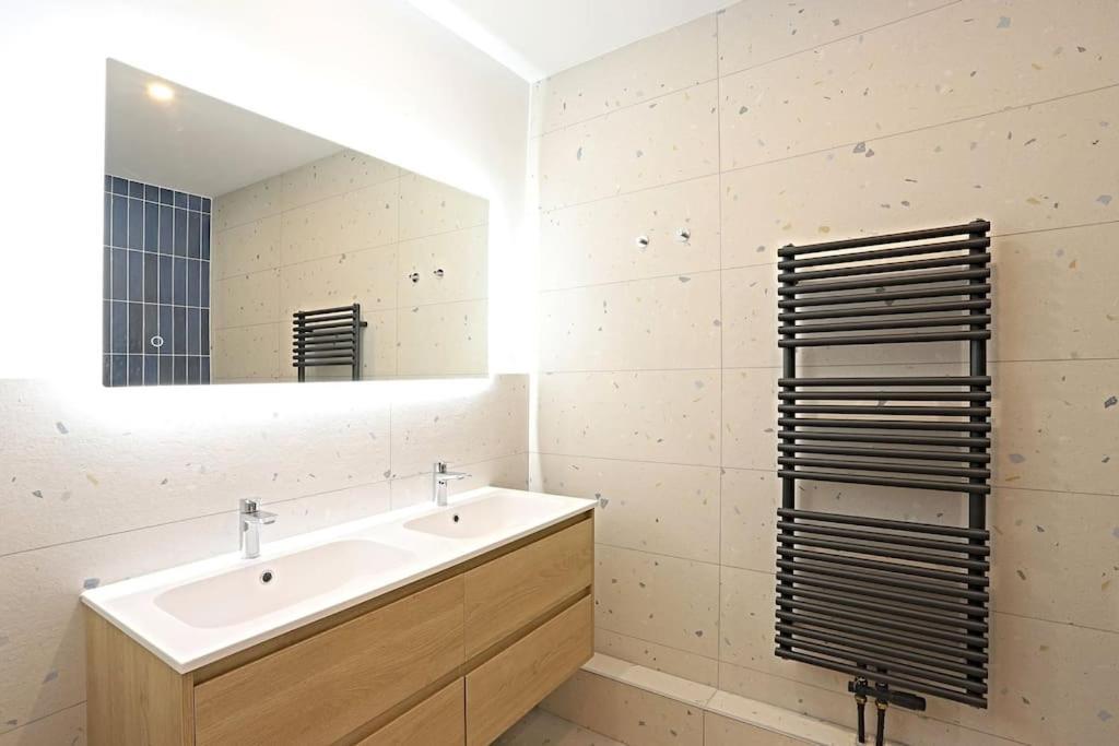 8 Personnes Avec Sauna Apartment *