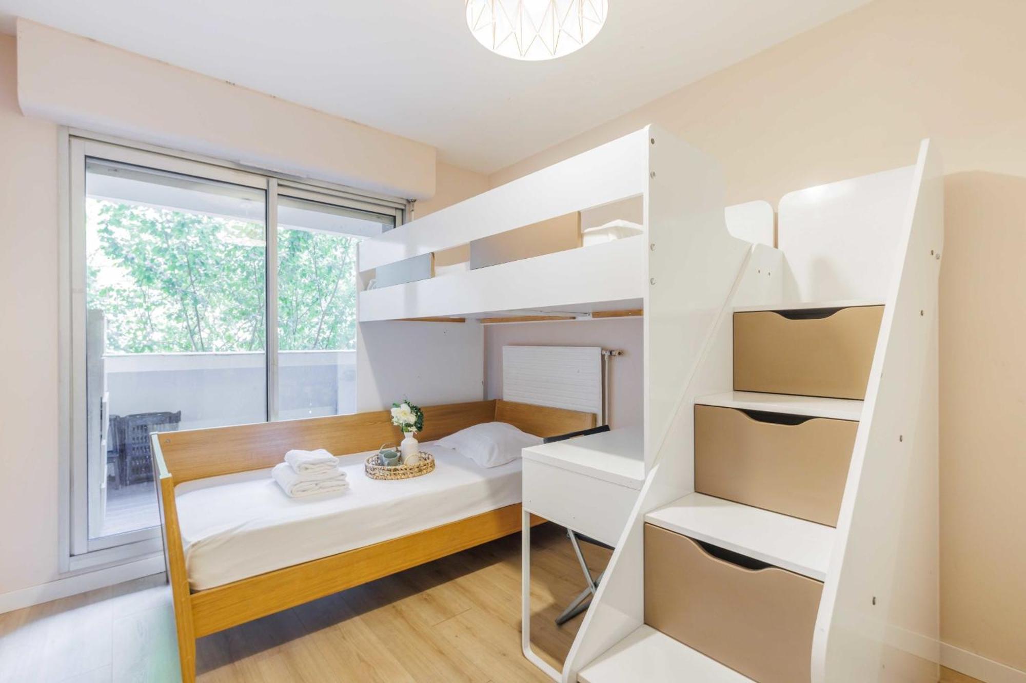 Apartment Authentic - 3br-8p - La *
