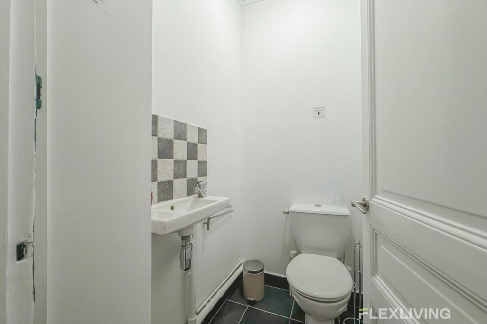 Flexliving - Whole Flat - Bateliere Apartment