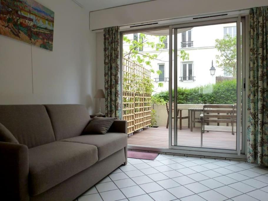 Studio Avec Terrasse A La Butte Aux Cailles * Paris