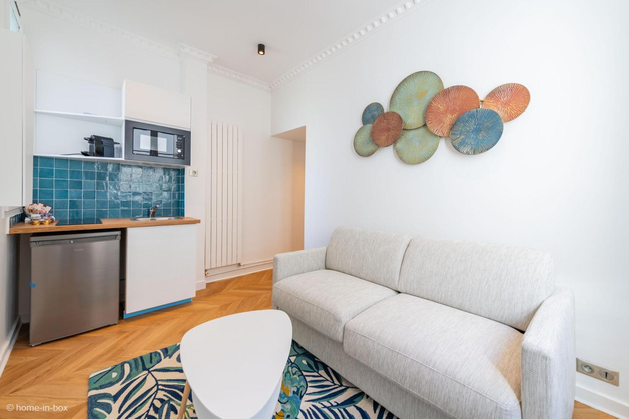 Hotelhome 16 3* Paris