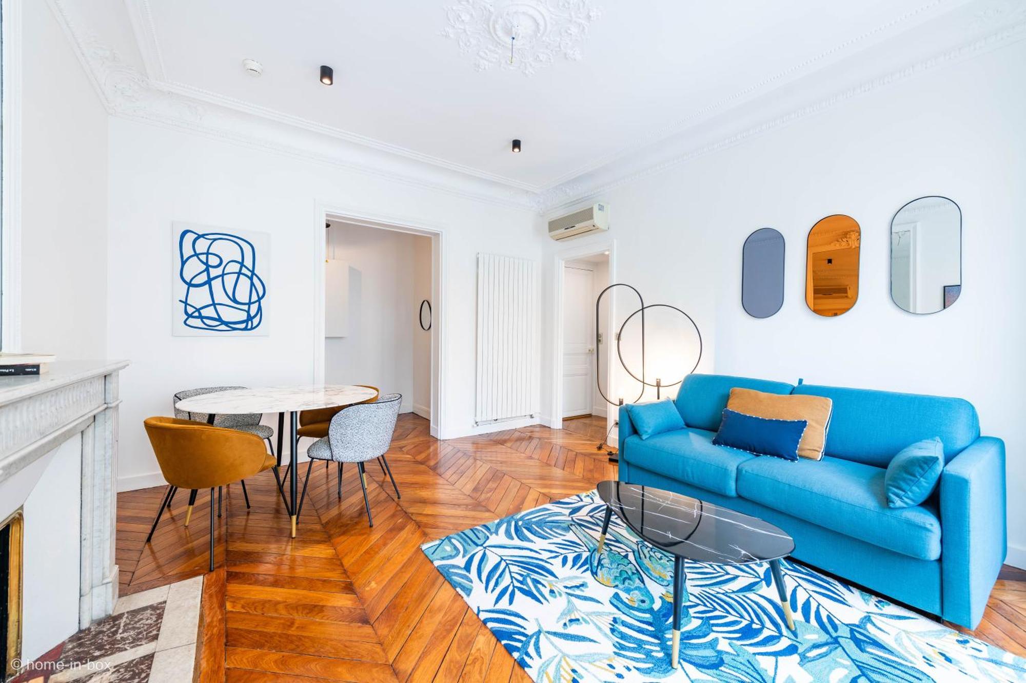 Hotelhome 16 3* Paris