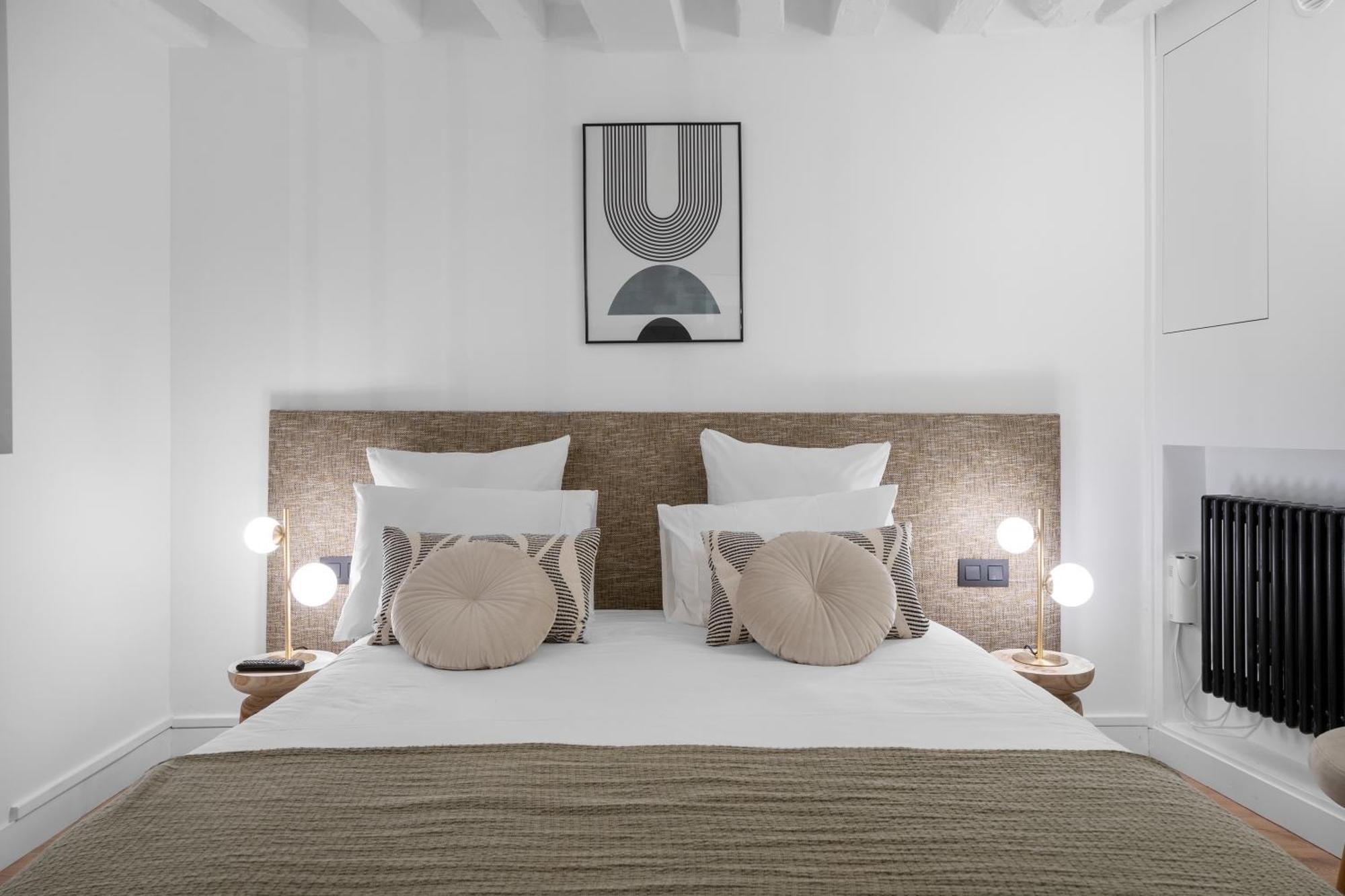 Apartment Cosy A 9 Min A Pied De La Cathedrale Notre Dame Paris