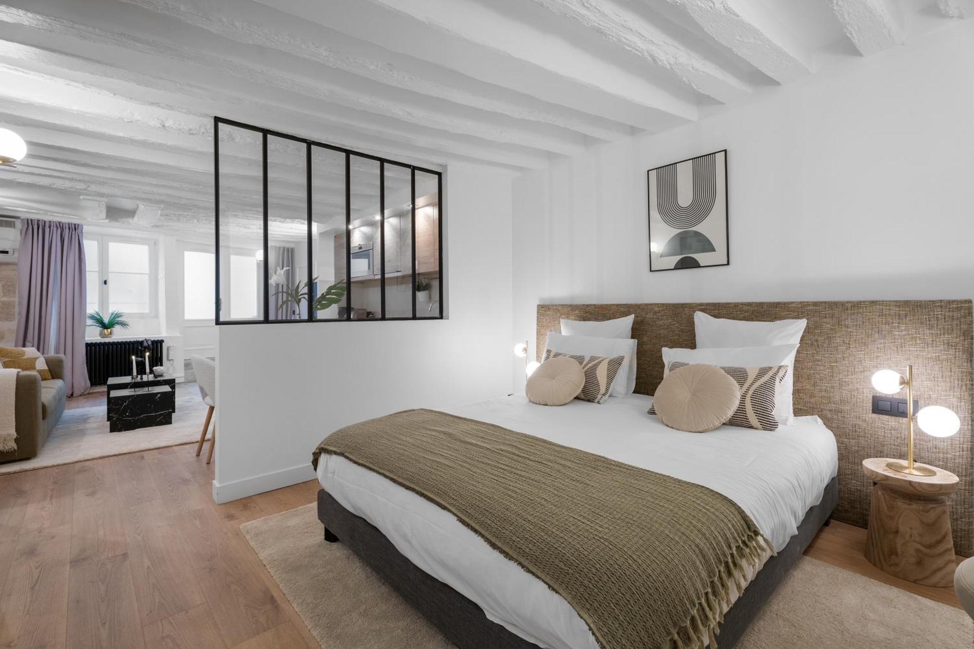 Cosy A 9 Min A Pied De La Cathedrale Notre Dame Paris