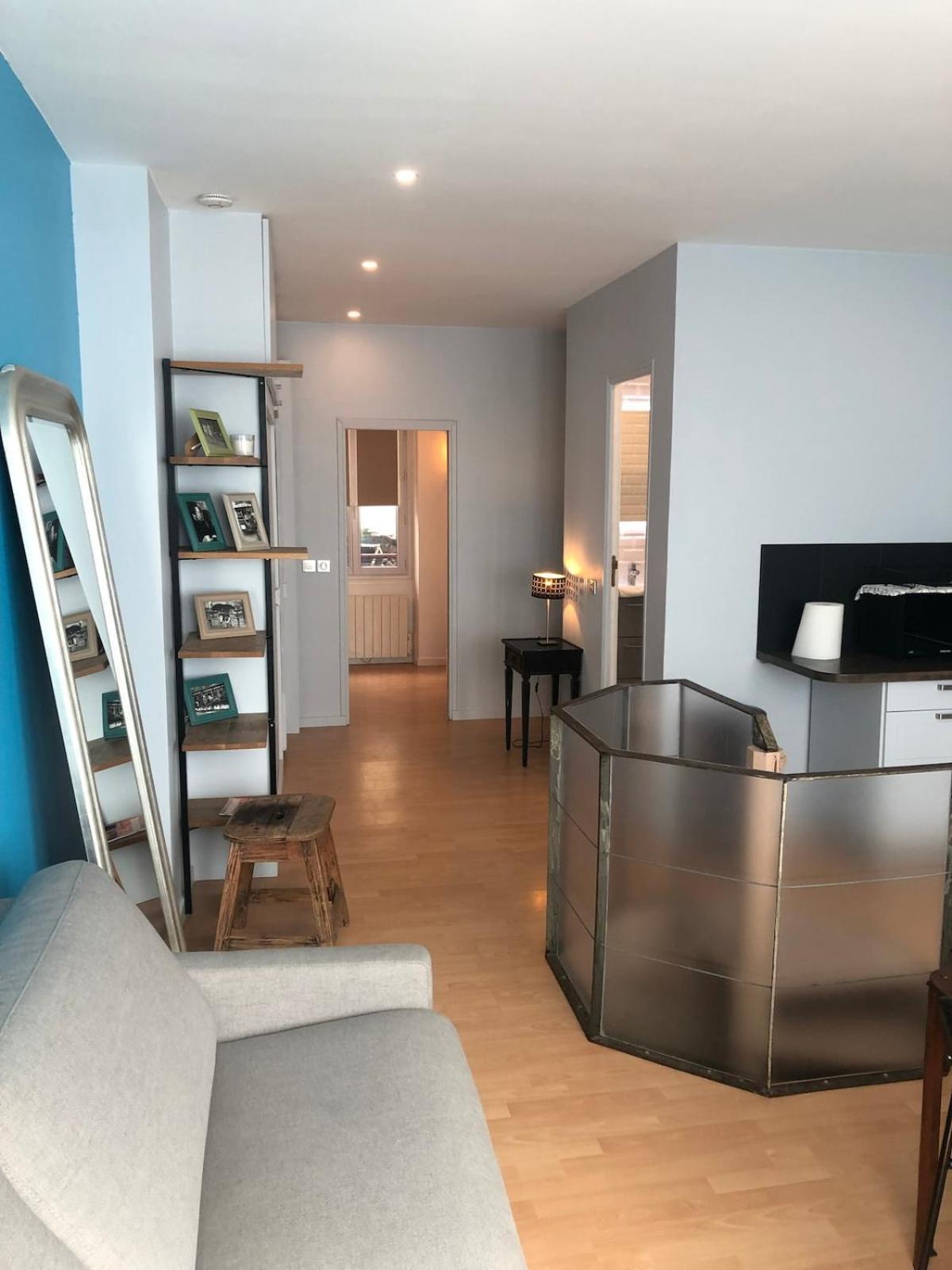 Loft 2 Bedroom Loft Effeil Tower Ac By Lcc Agency Apartamento