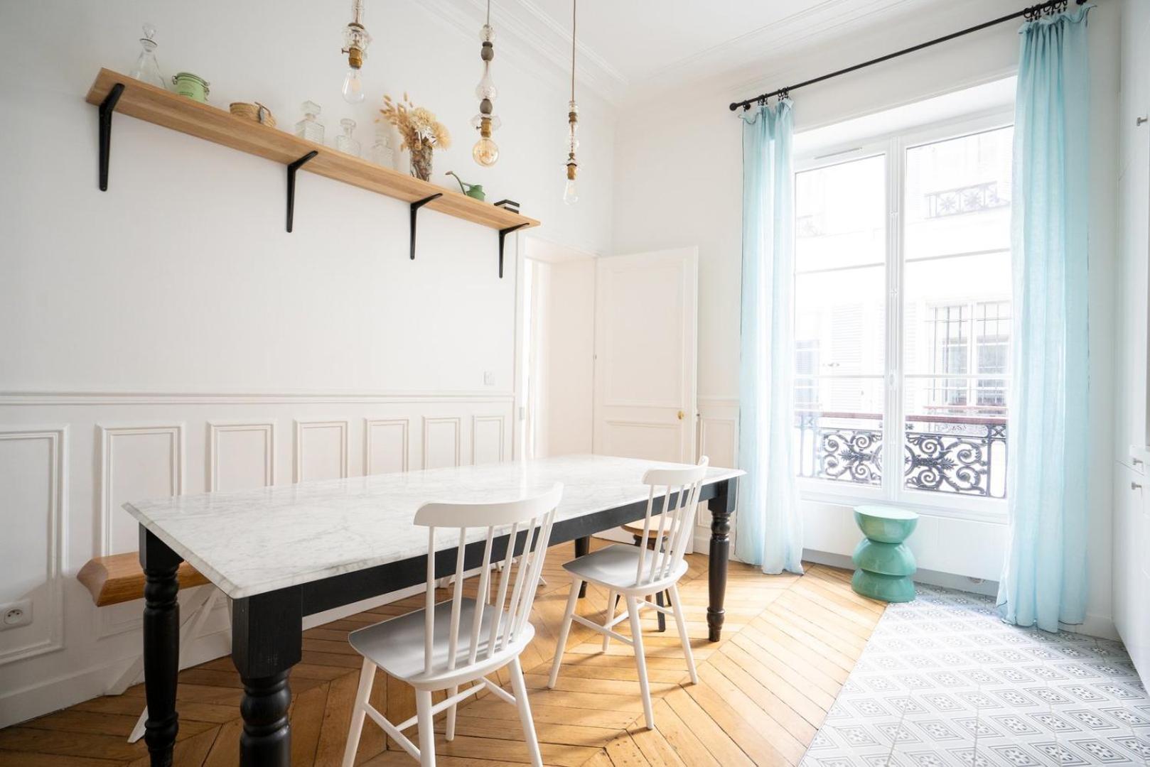 Guestready - A Classic Touch Of Parisian Glamour Apartment Paris