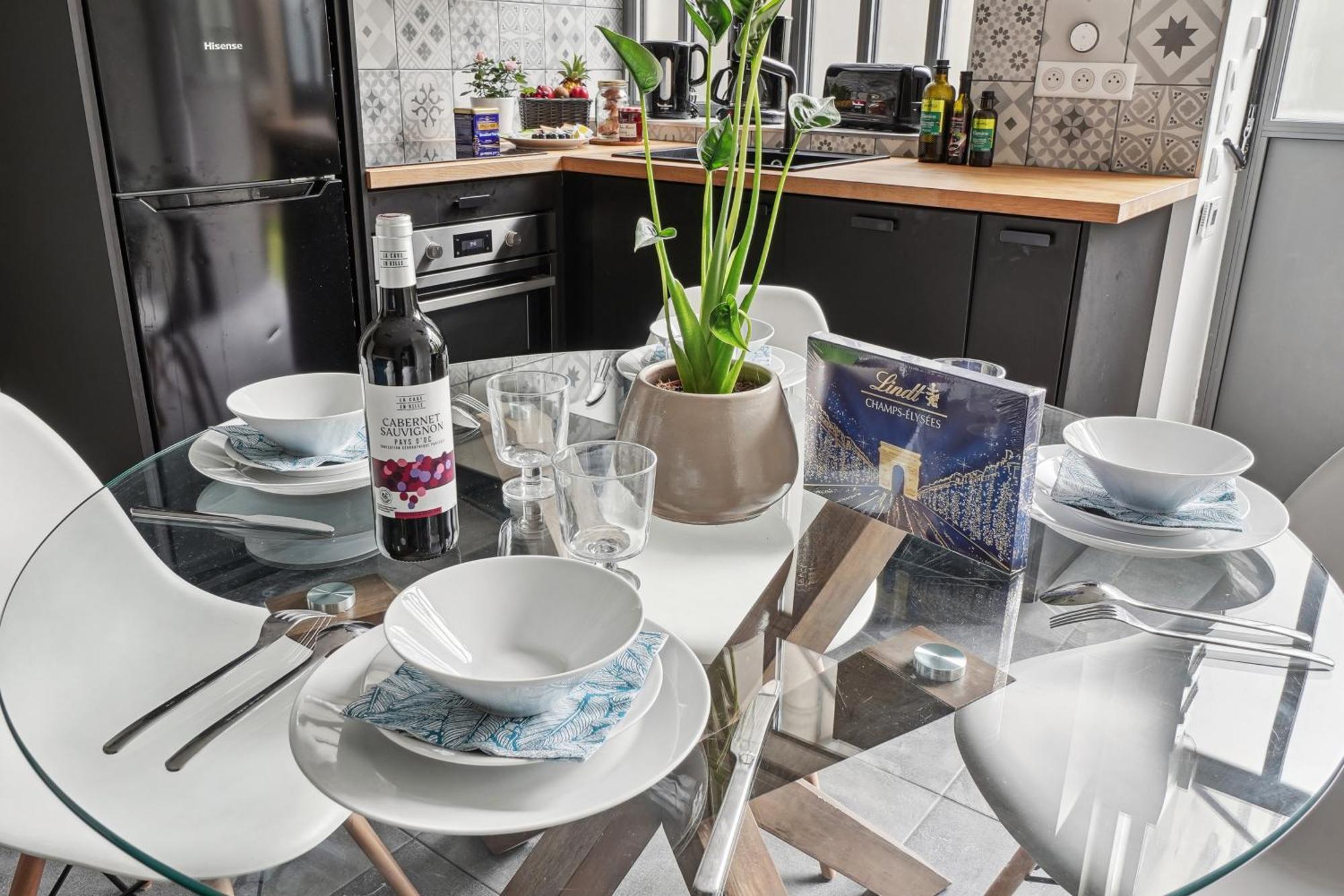 Lavie Maison I Marais & Historic & Paris