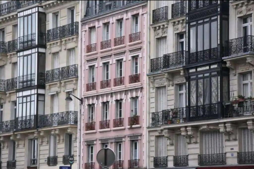 Coeur De Joli Nid Calme Clair Type Pied Notre Dame Apartment Paris