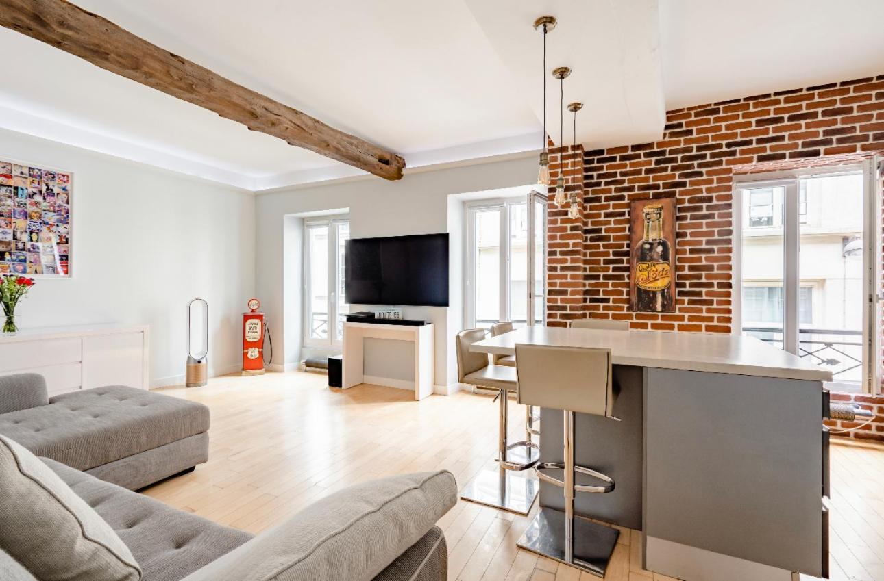 Cosy Central Place In *