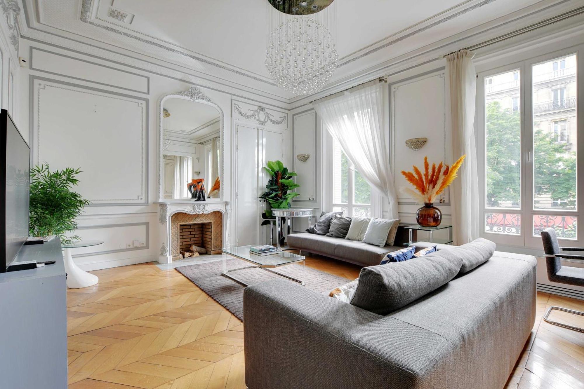 Magnificent Appt - 2bd-4p - Georges V - Champs-elysees Apartment Paris