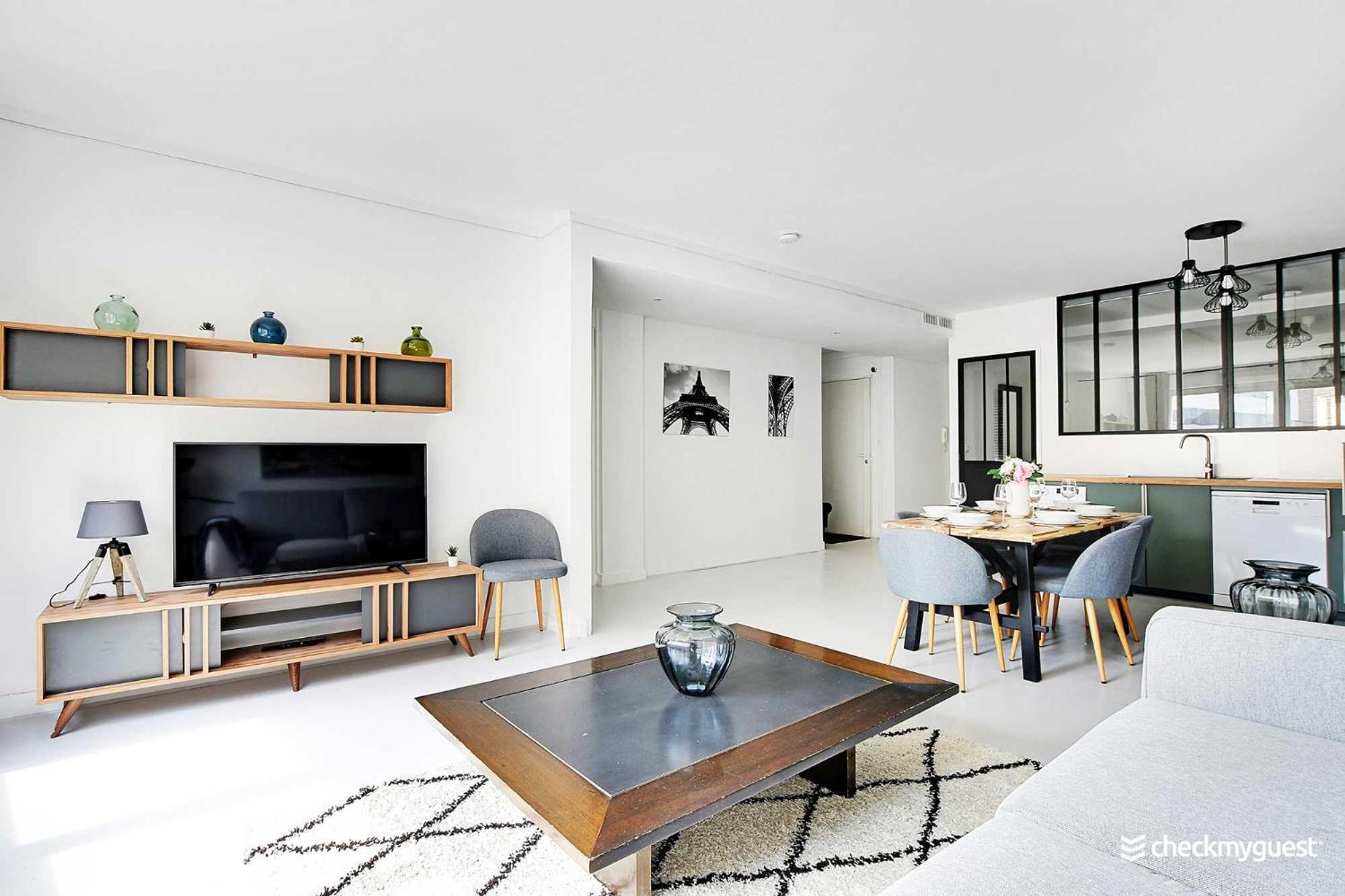 Lovely - 3br - 6p - Near Convention Paris