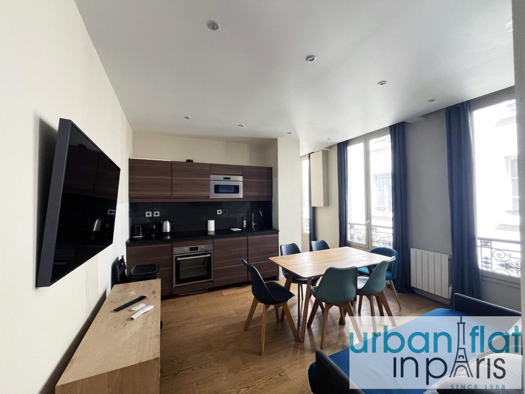 Urban Flat 71 - Amazing In Le Marais