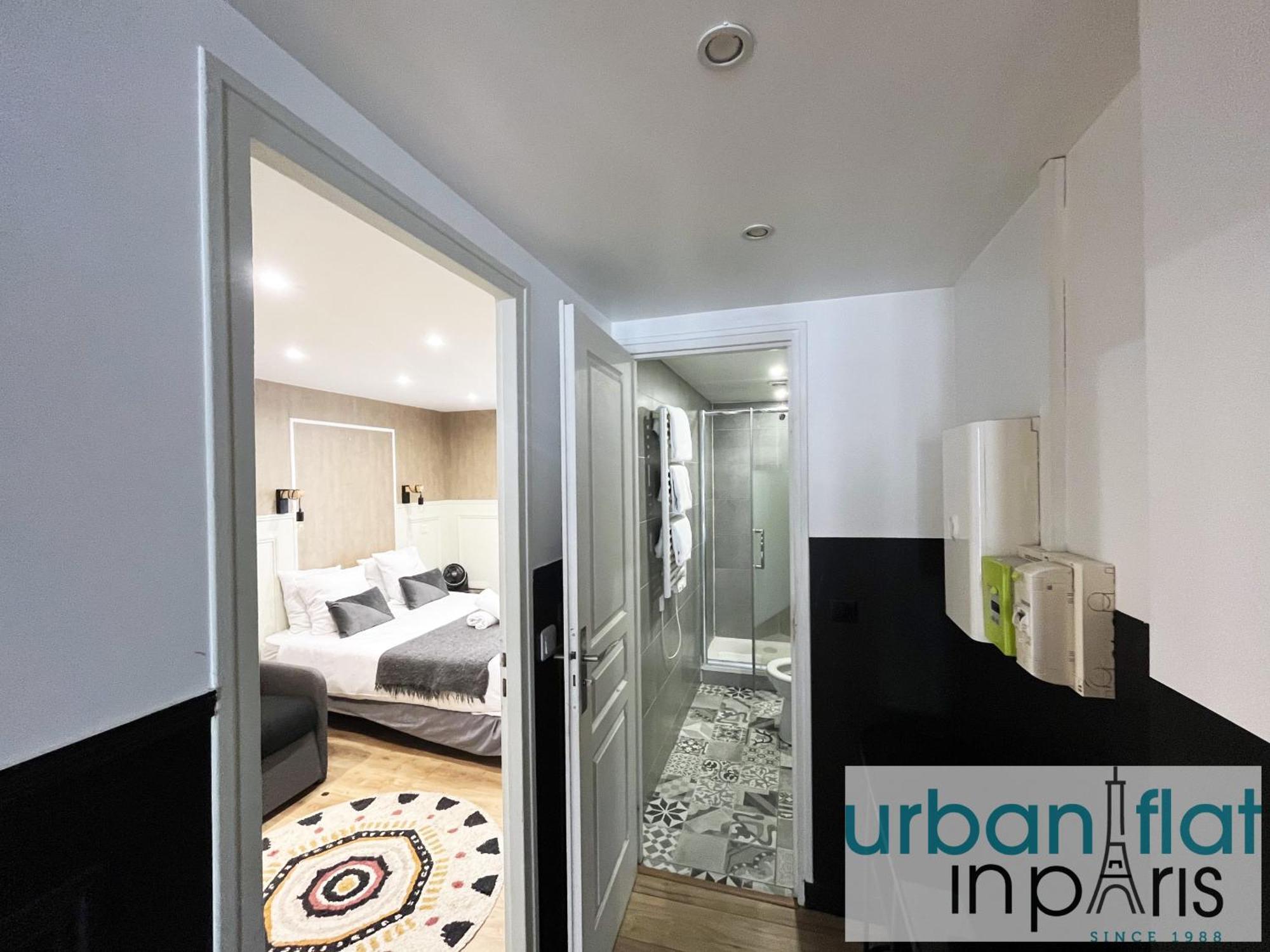 Urban Flat 13 - Pretty 2 Bedroom Parisian Flat Apartment Paris