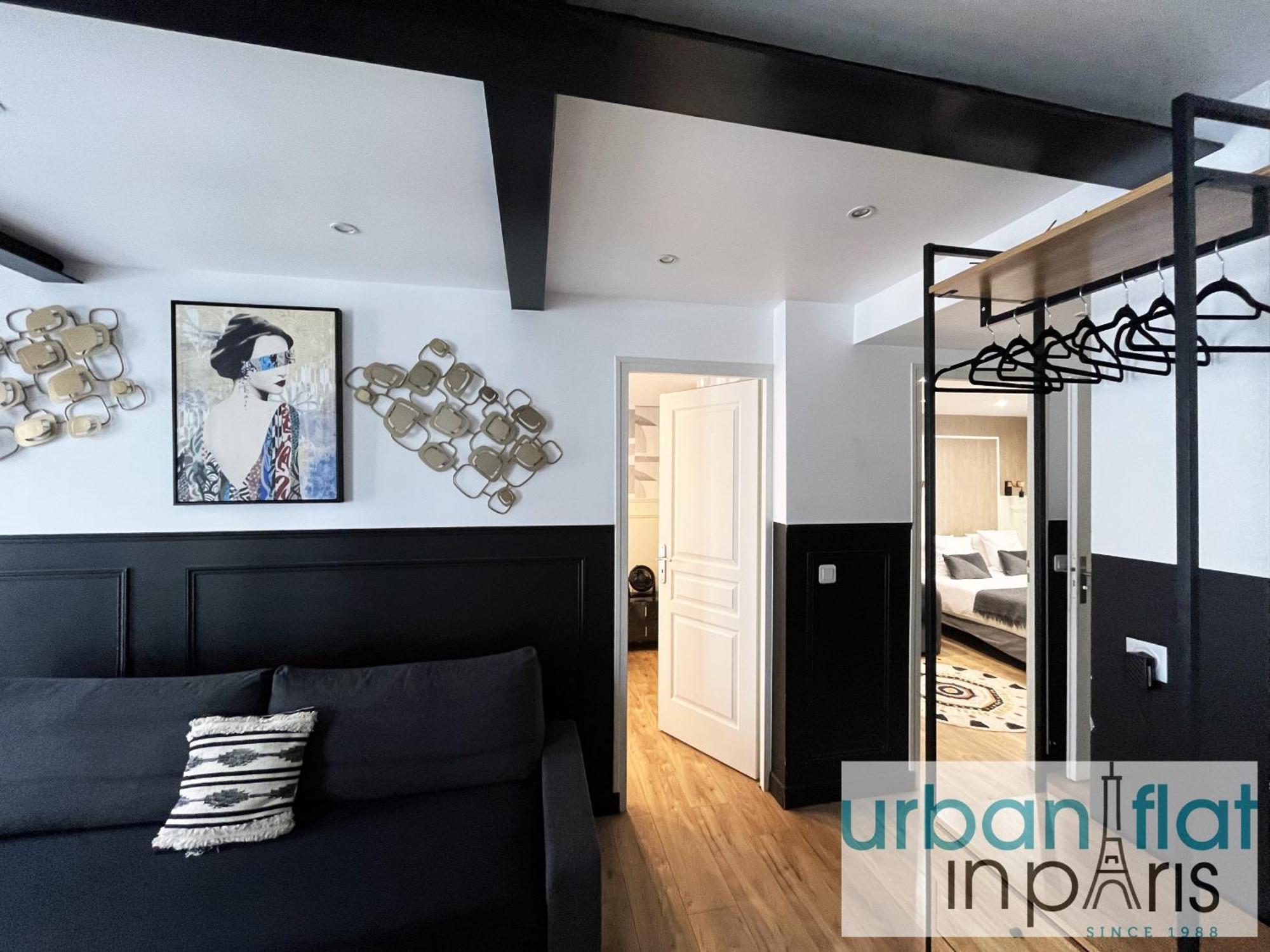 Urban Flat 13 - Pretty 2 Bedroom Parisian Flat Paris