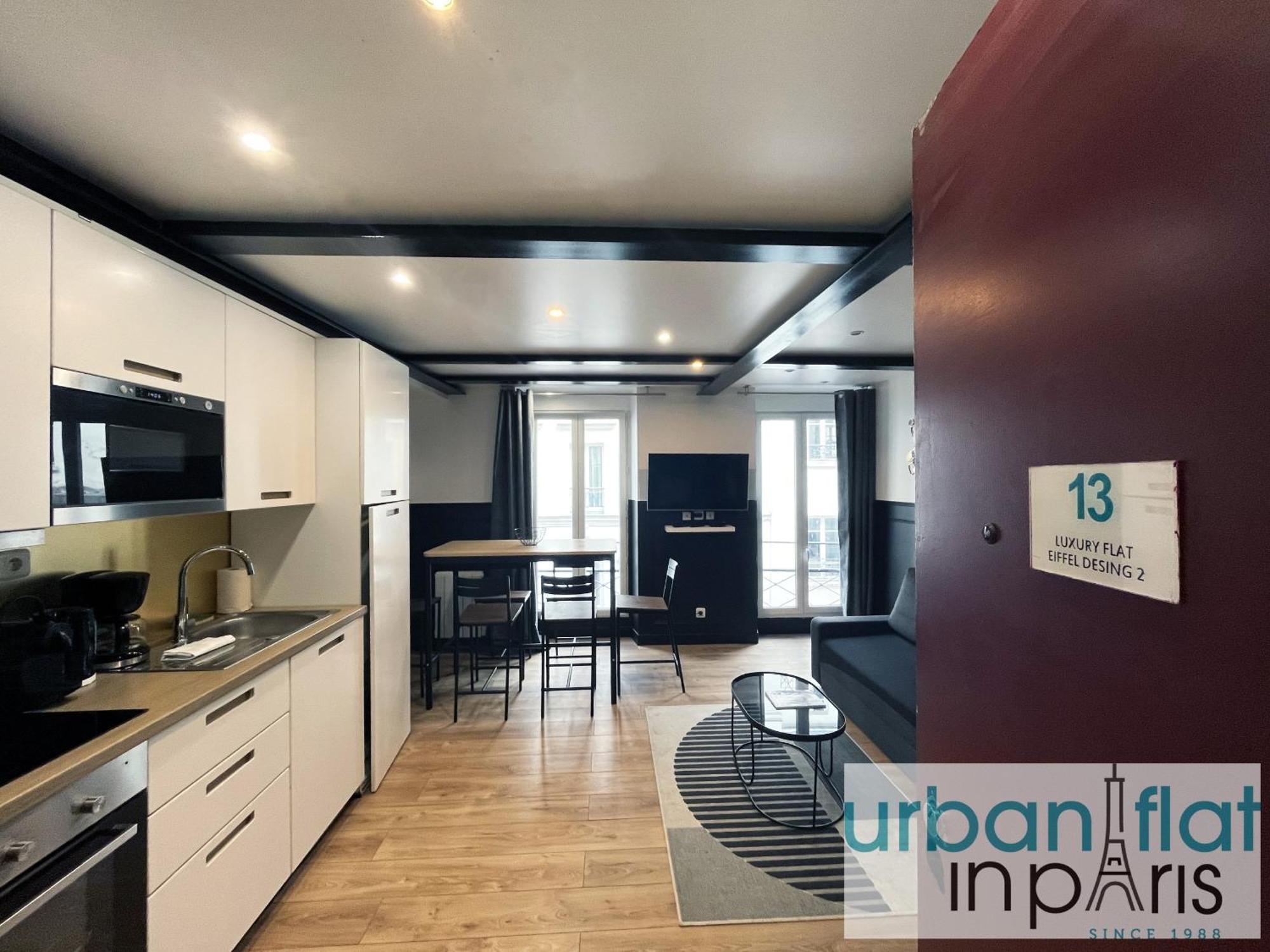 Urban Flat 13 - Pretty 2 Bedroom Parisian Flat Paris
