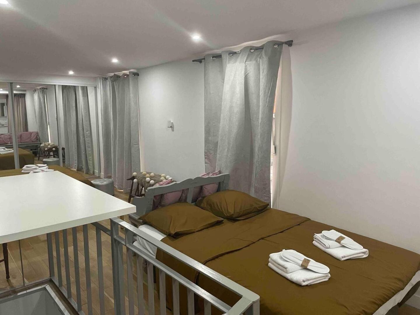 Duplex Au Sentier Secret Au Coeur De Appartement *