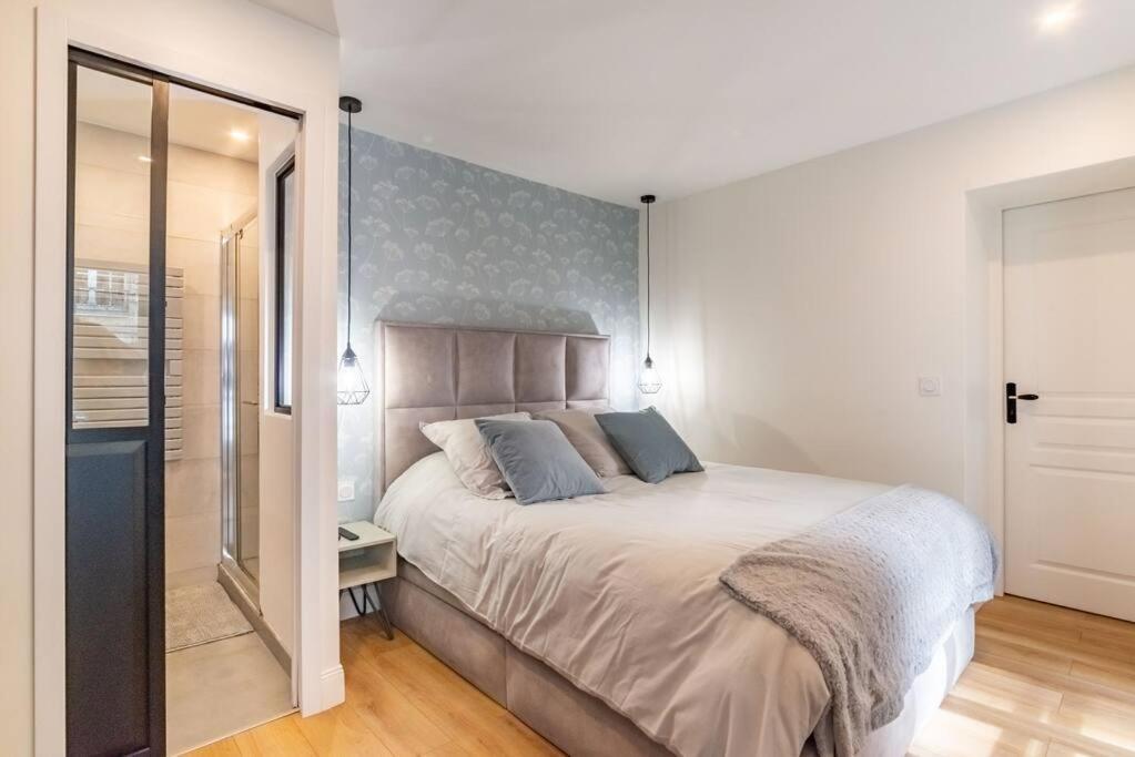 Apartment Renovated Close To Opera *