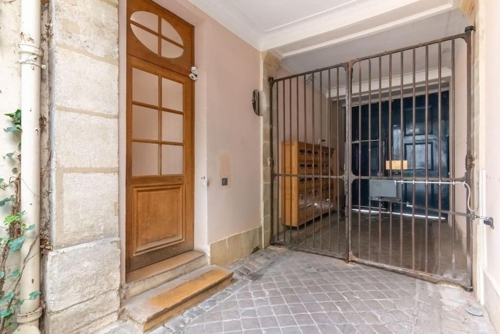 Renovated Close To Opera *