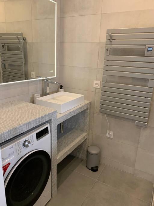 Renovated Close To Opera * Paris