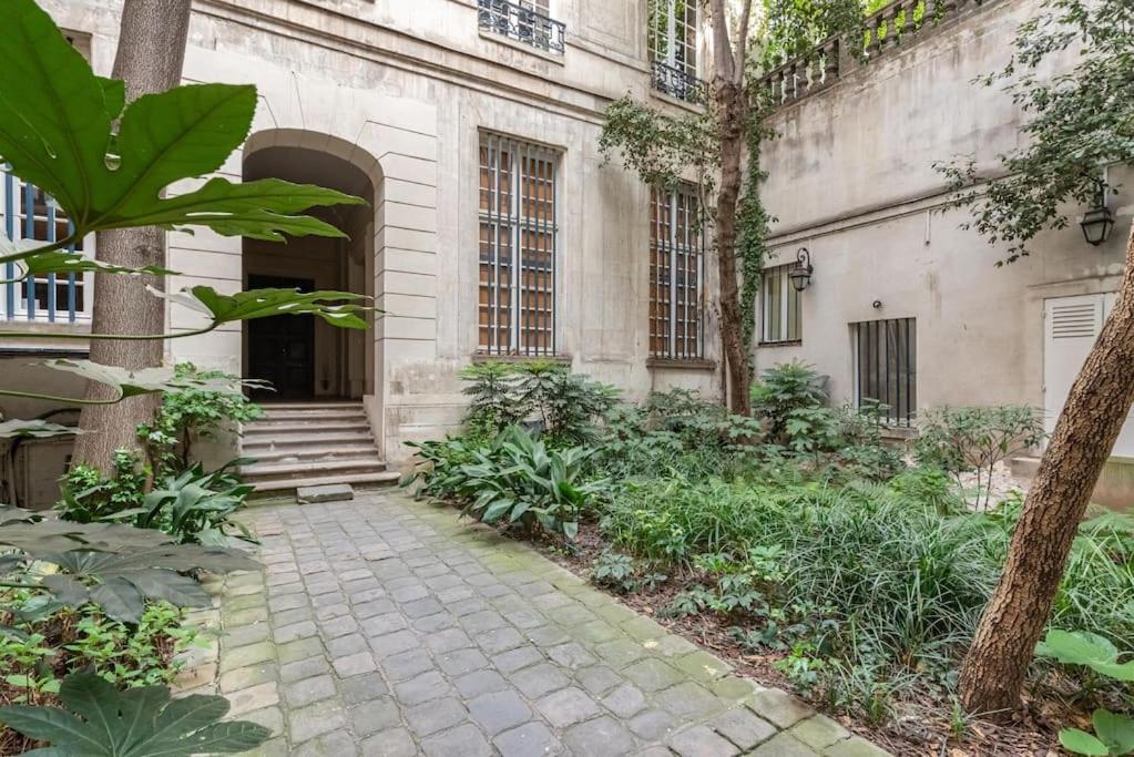 Renovated Close To Opera Paris