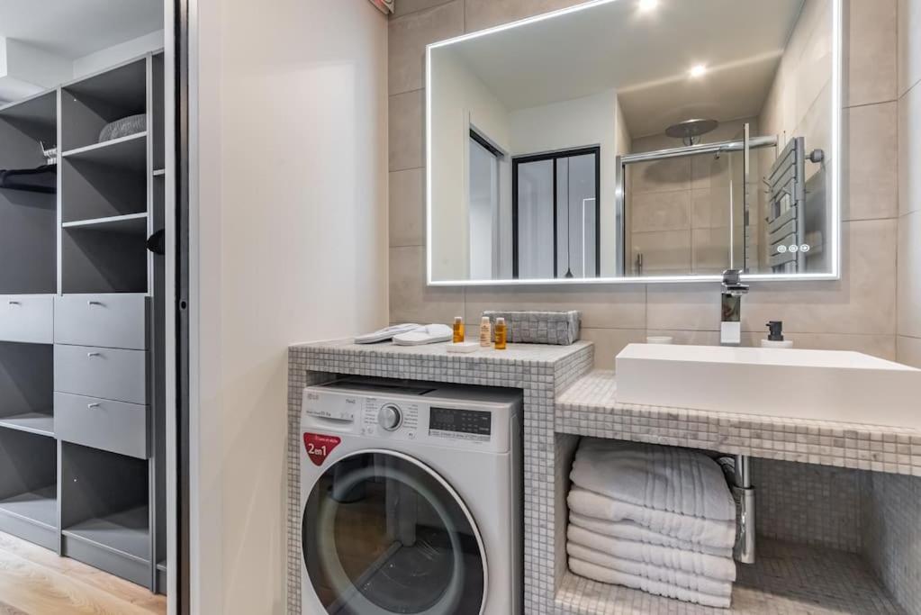 Renovated Close To Opera Apartment *