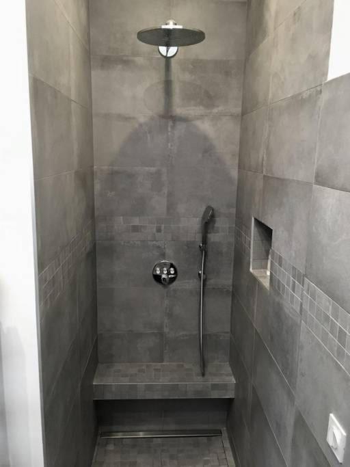 Apartment Renovated Spacious Parisian Near La Madeleine *