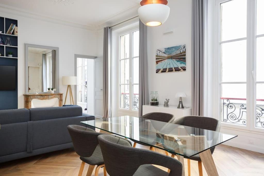 Renovated Spacious Parisian Near La Madeleine Apartment