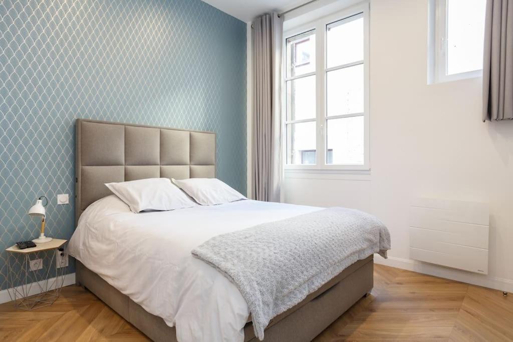 Renovated Spacious Parisian Near La Madeleine