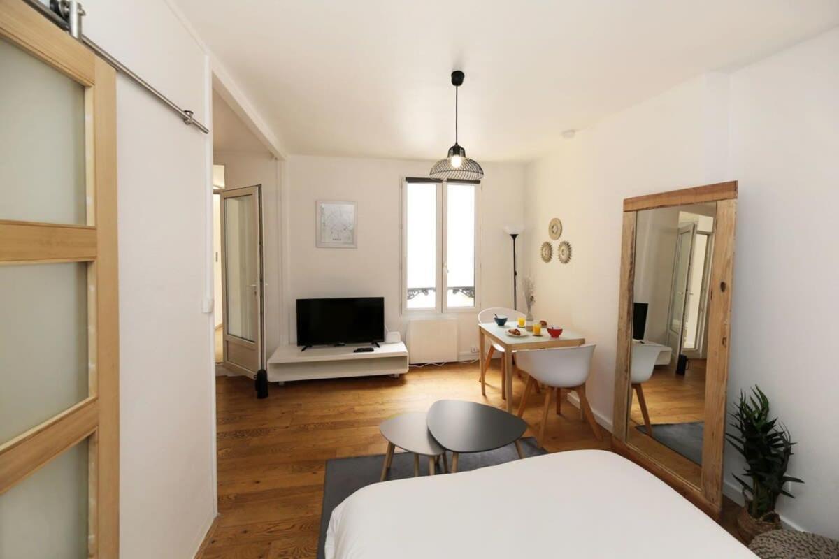 Appartement Avec Bureau Proche Montmartre - P2
