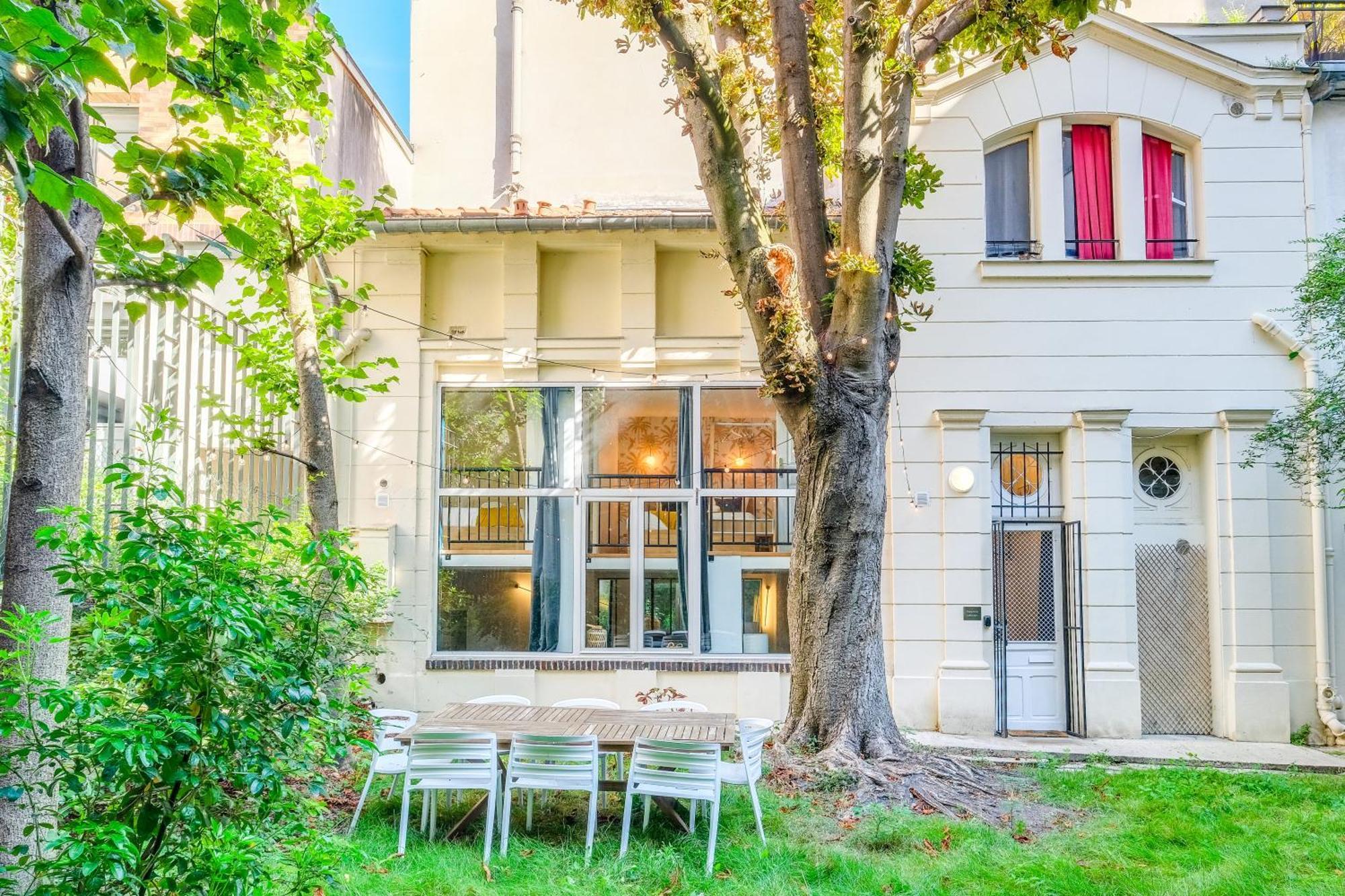Montmartre Sacre-coeur, Jardin 6 A 8p