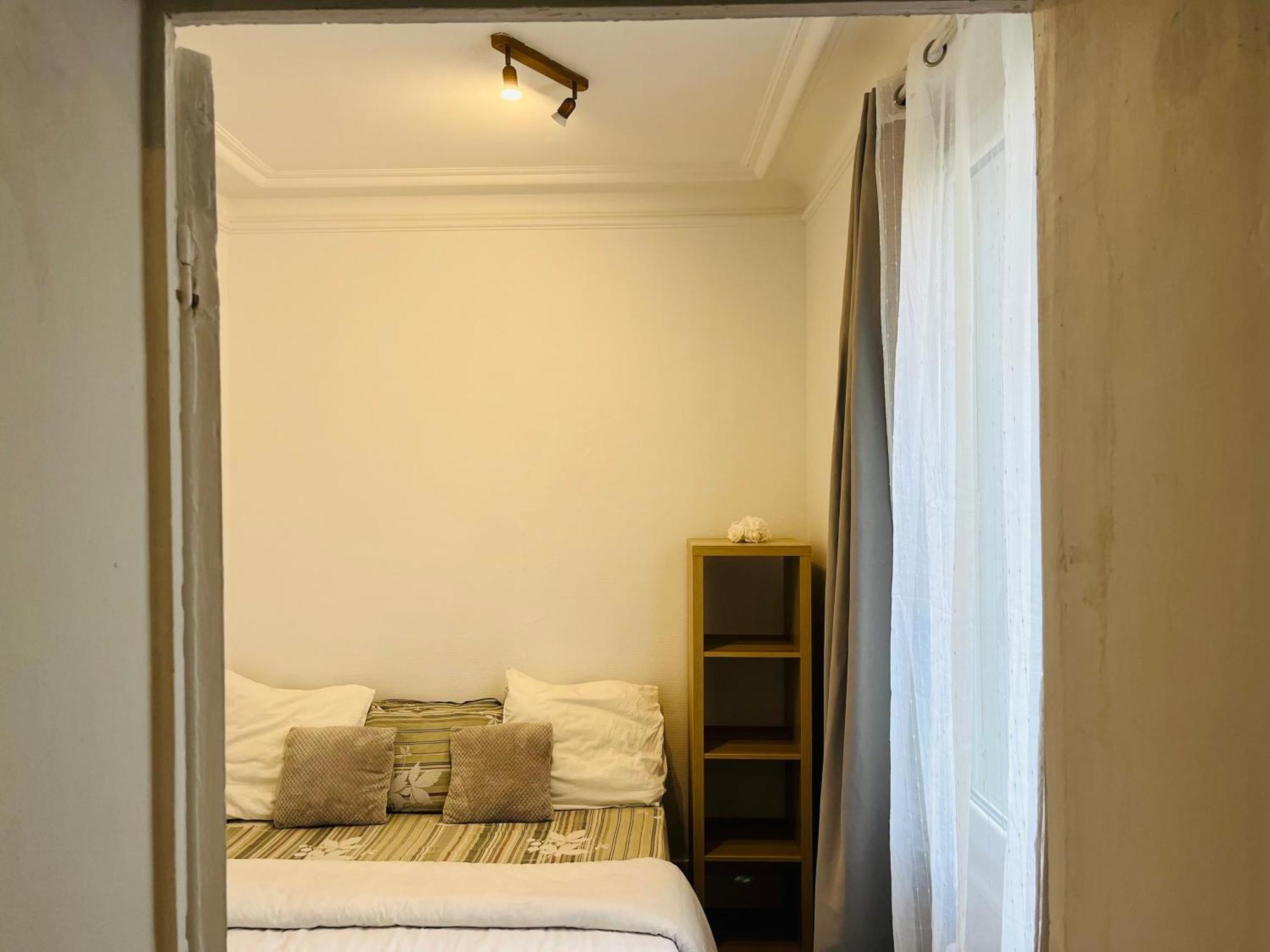 In Montmartre, Paris, Near Sacre-coeur Read Host Profile For Booking Homestay *