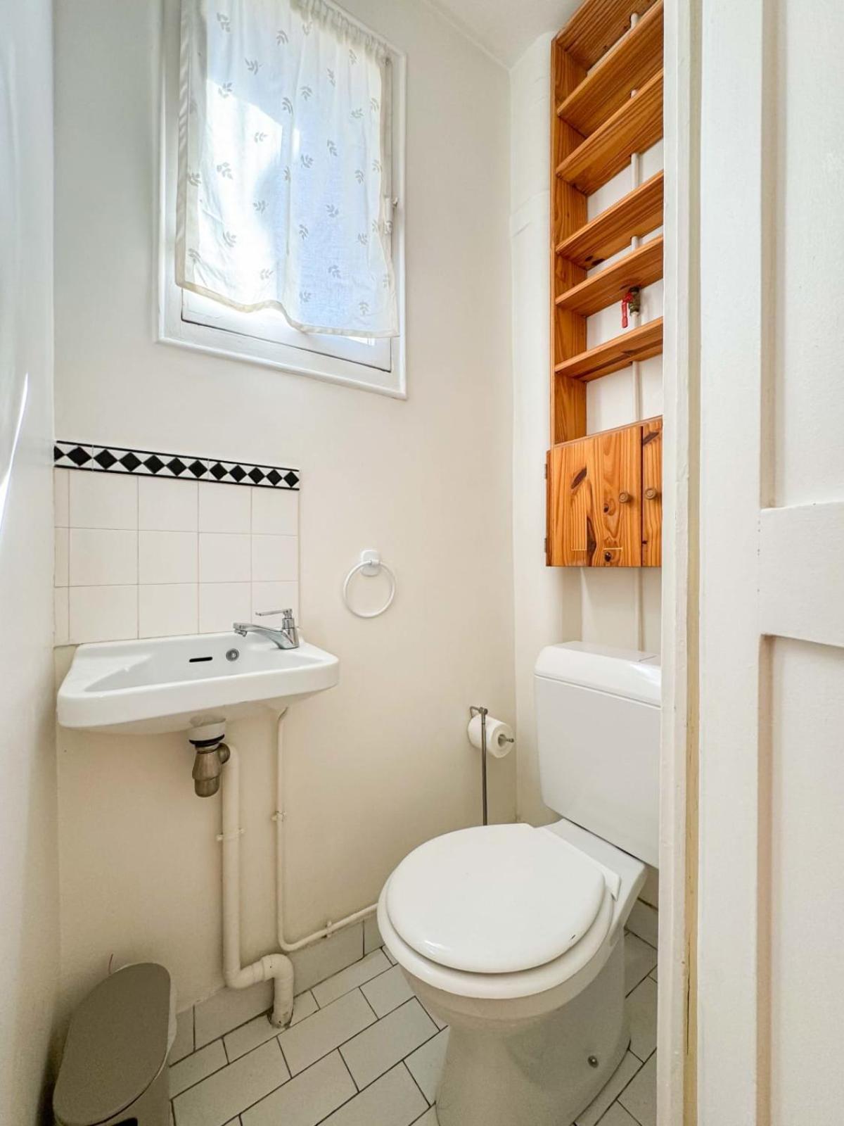 Flexliving - - Bausset Holiday home Paris