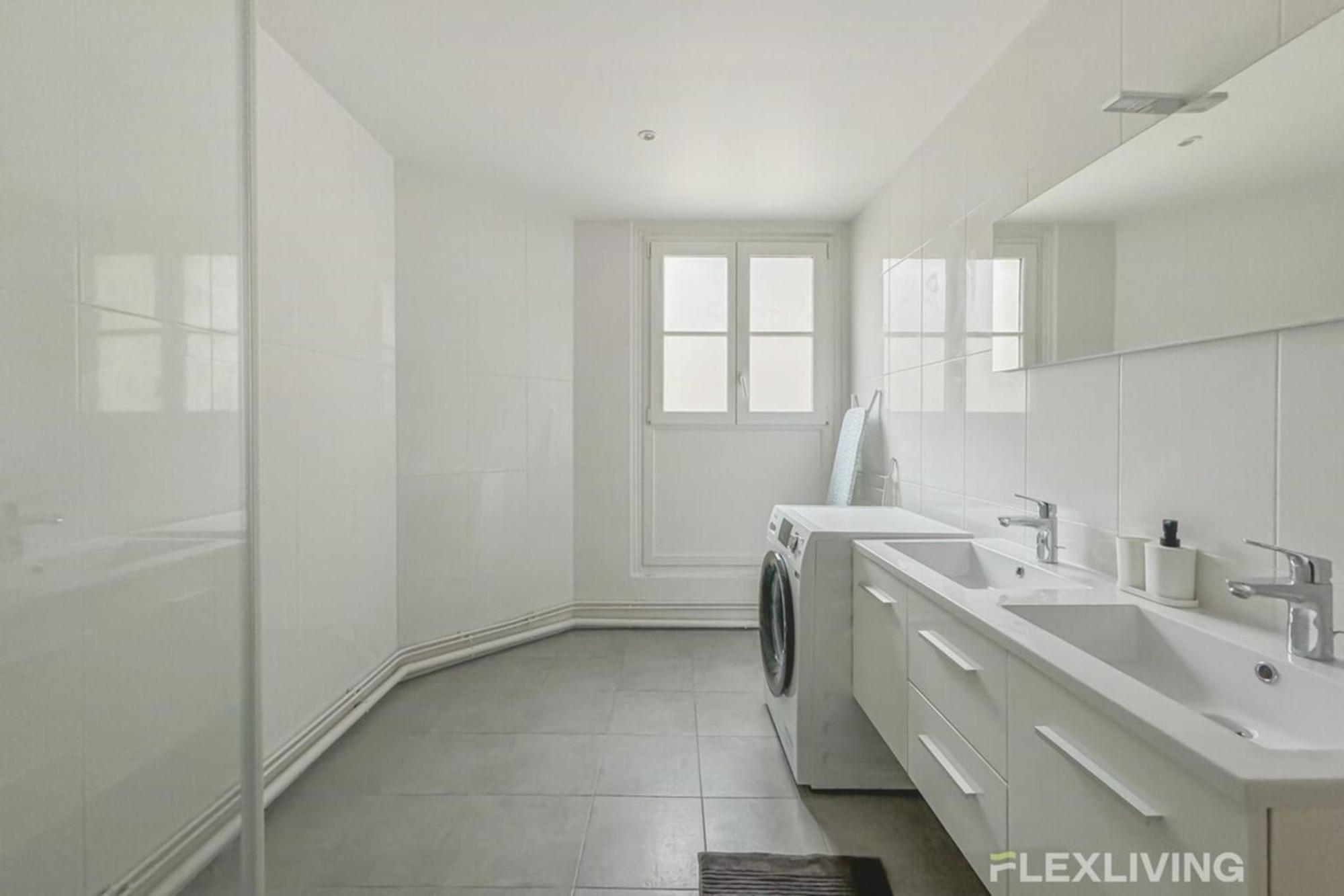 Flexliving - - Turbigo Holiday home *