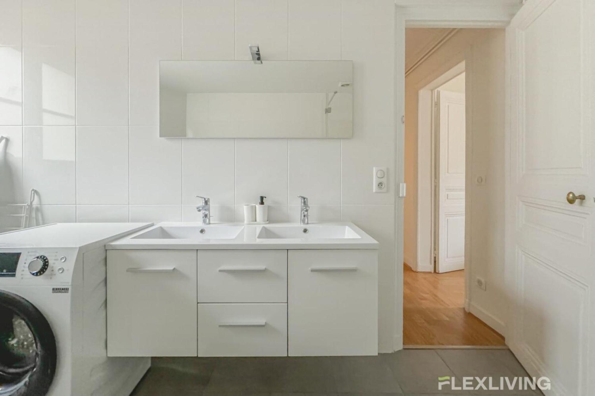 Holiday home Flexliving - - Turbigo Paris