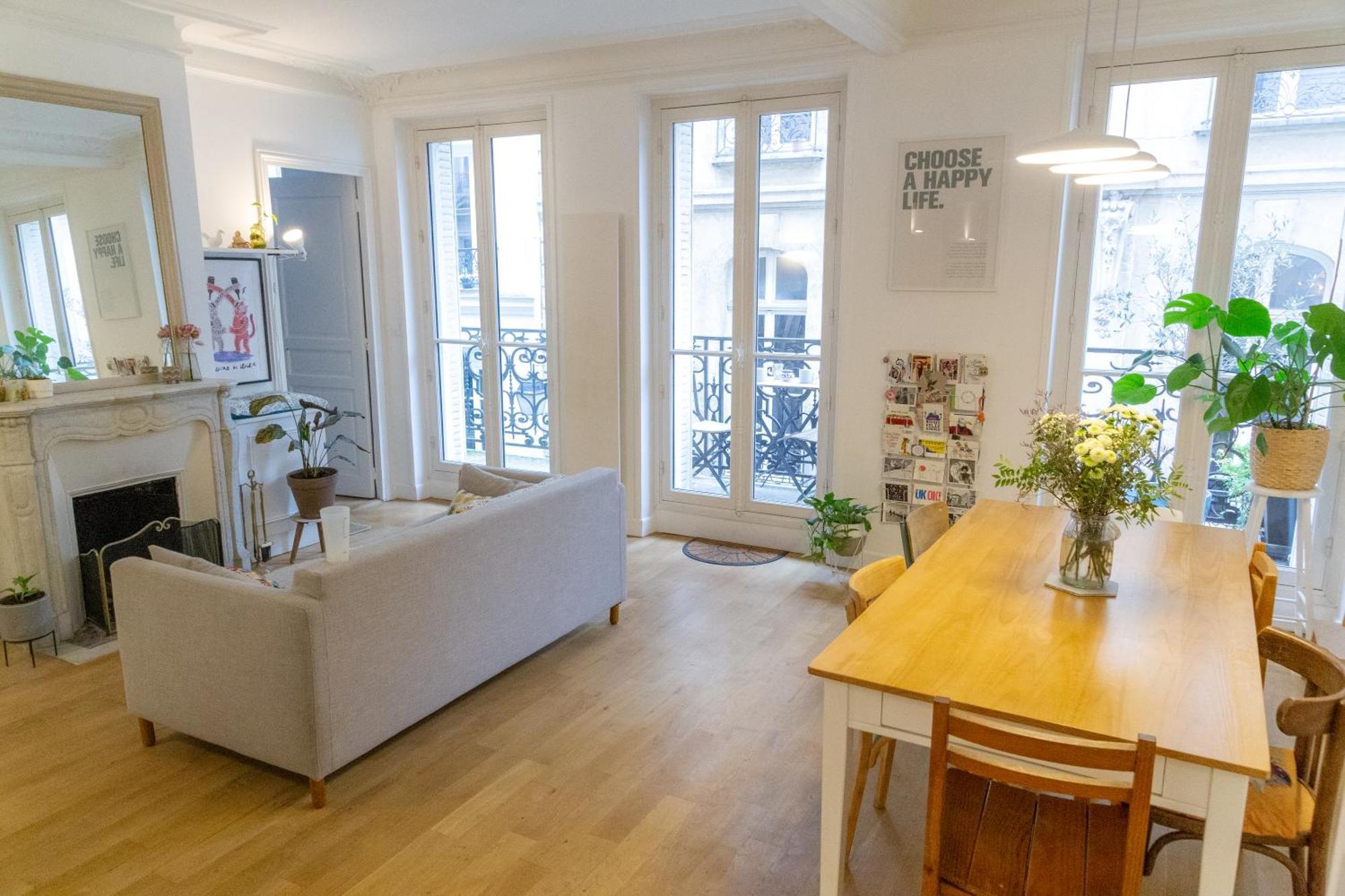 Sunny And Charming Heart Of Apartment *