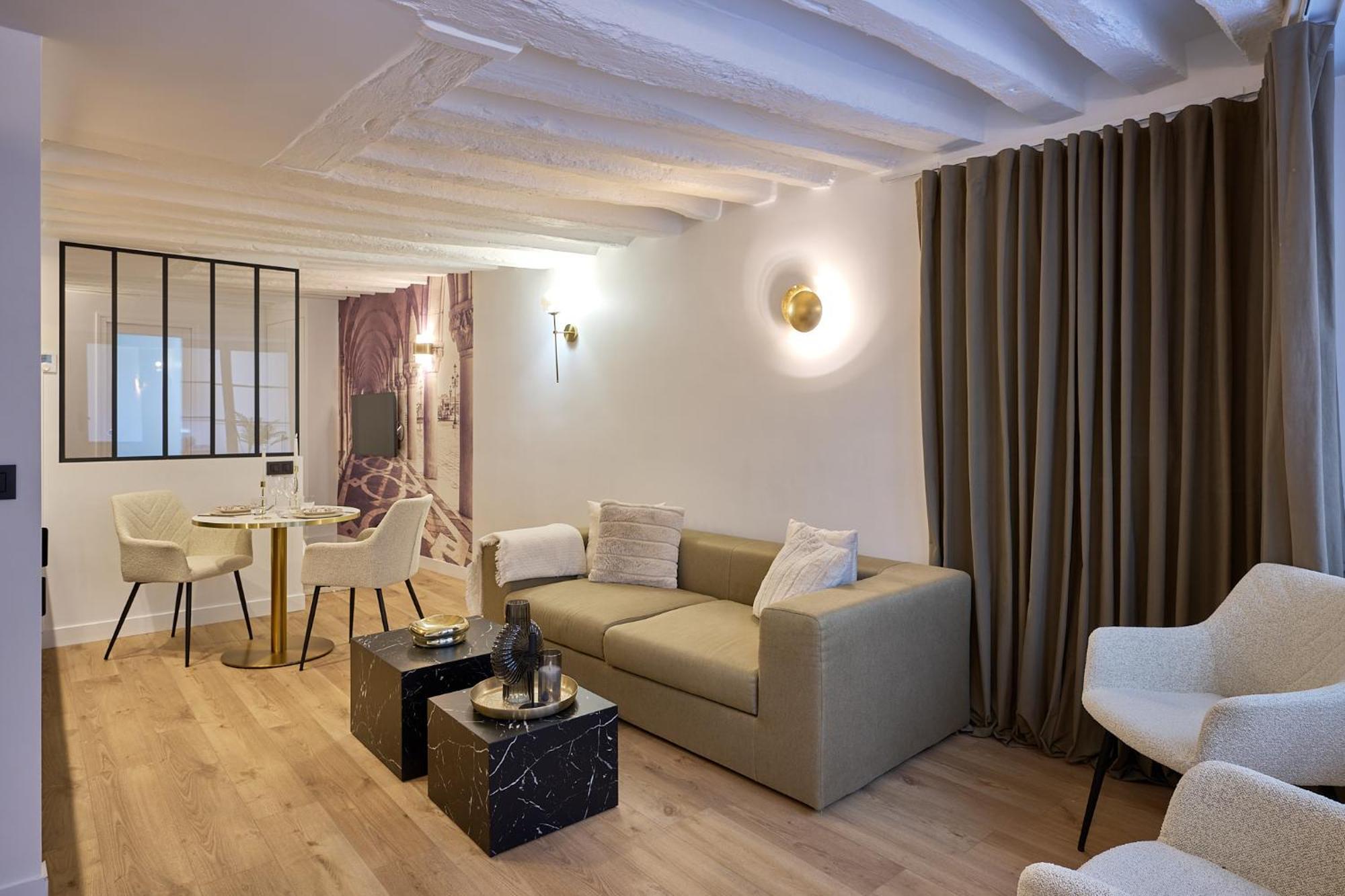 Cosy A 9 Min A Pied De La Cathedrale Notre Dame Apartment *